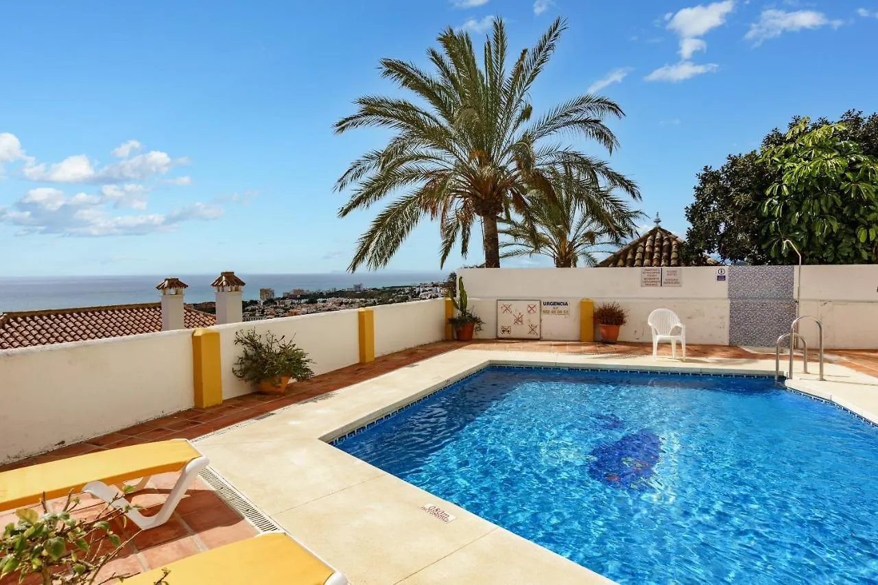 Seaview Apartment Near Golf With Pool By Costarentals - Ref 69 Sitio de Calahonda