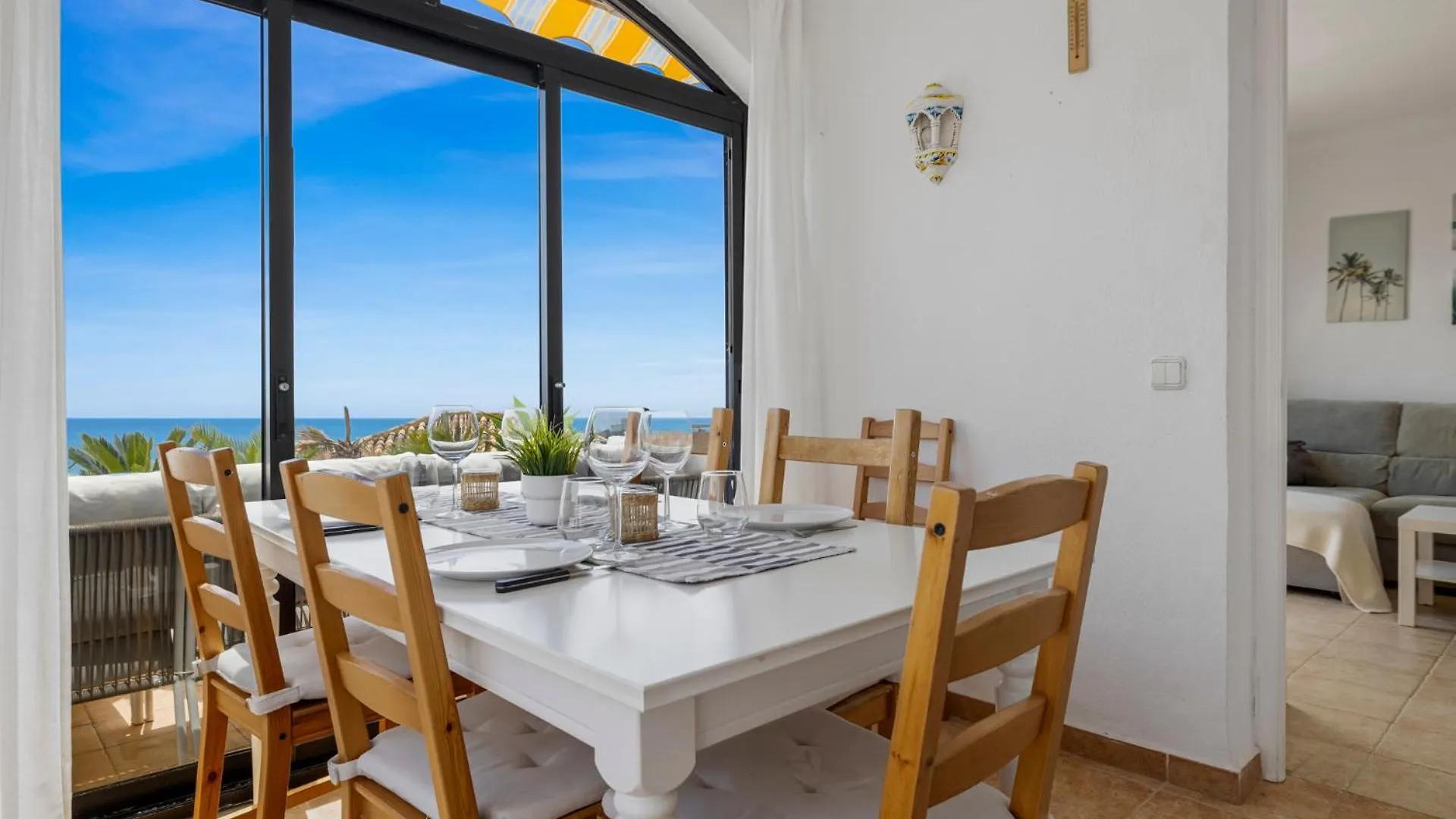 Seaview Apartment Near Golf With Pool By Costarentals - Ref 69 Sitio de Calahonda