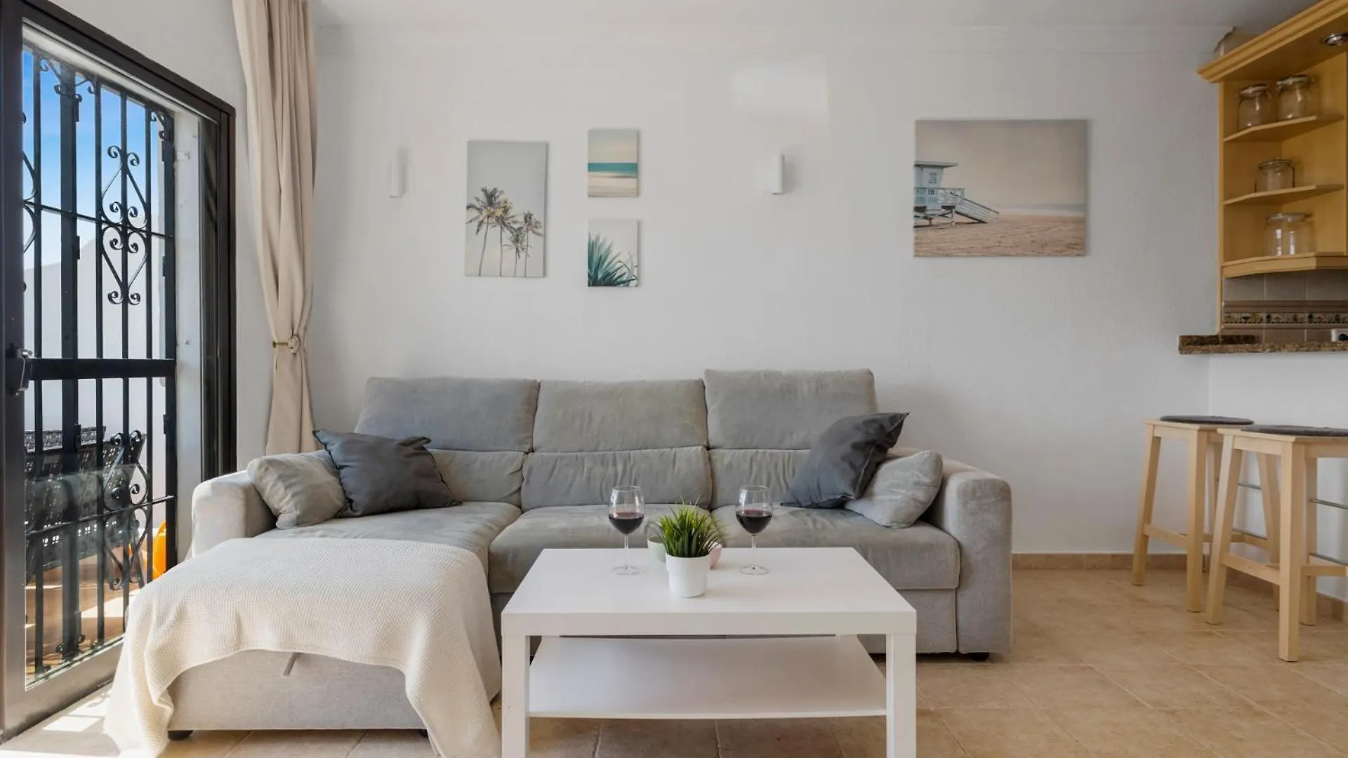 Seaview Apartment Near Golf With Pool By Costarentals - Ref 69 Sitio de Calahonda Spain