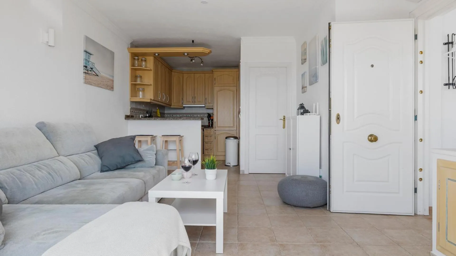 Seaview Apartment Near Golf With Pool By Costarentals - Ref 69 Sitio de Calahonda